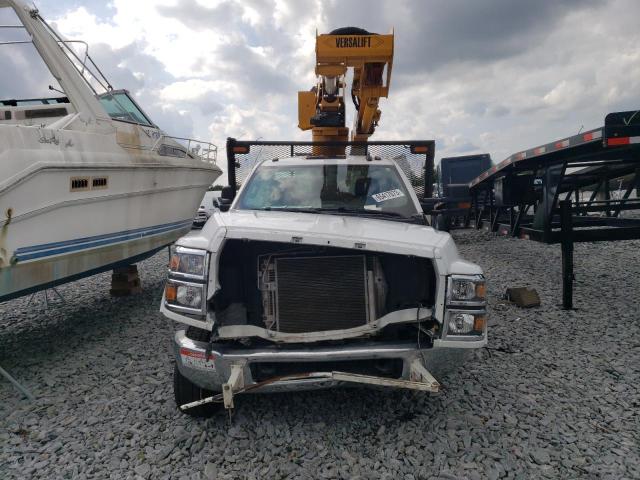 1HTKJPVM9MH641605 - 2021 CHEVROLET SILVERADO WHITE photo 5