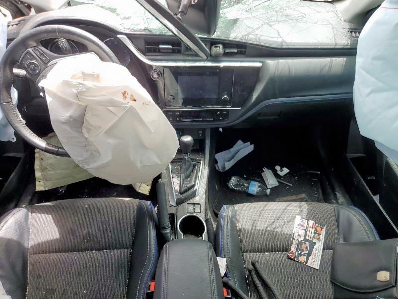 5YFBURHE5KP911144 - 2019 TOYOTA COROLLA L Negro foto 8