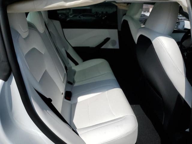 5YJ3E1EB6SF015590 - 2025 TESLA MODEL 3 Белый фото 10