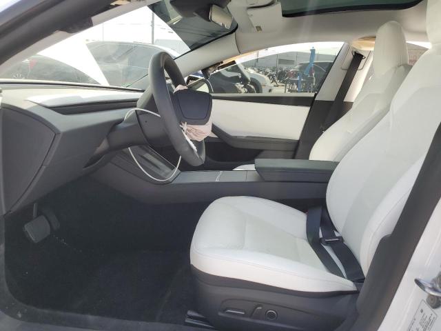 5YJ3E1EB6SF015590 - 2025 TESLA MODEL 3 Белый фото 7