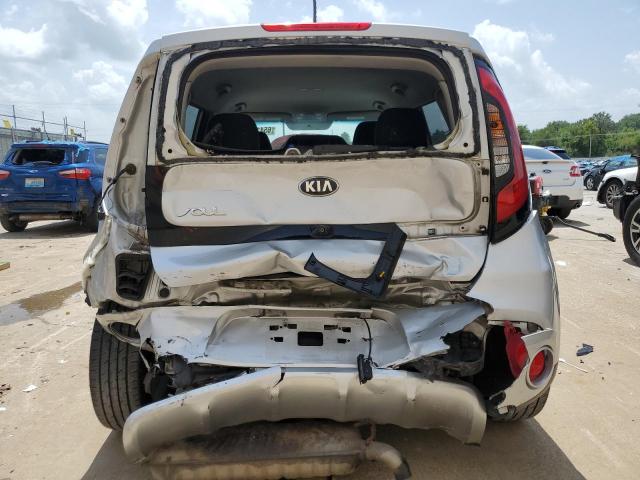 KNDJP3A52J7531124 - 2018 KIA SOUL + SILVER photo 6