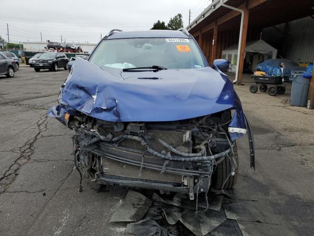 5N1AT2MTXKC702917 - 2019 NISSAN ROGUE S Синий фото 5