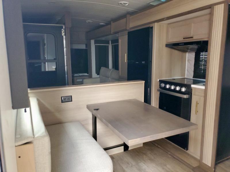 4YDT0BS24RA450715 - 2024 KEYSTONE OUTBACK 双色 照片 6