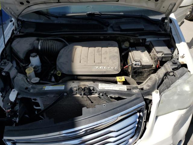 2C4RC1BG4CR232710 - 2012 CHRYSLER TOWN & COU TOURING WHITE photo 11