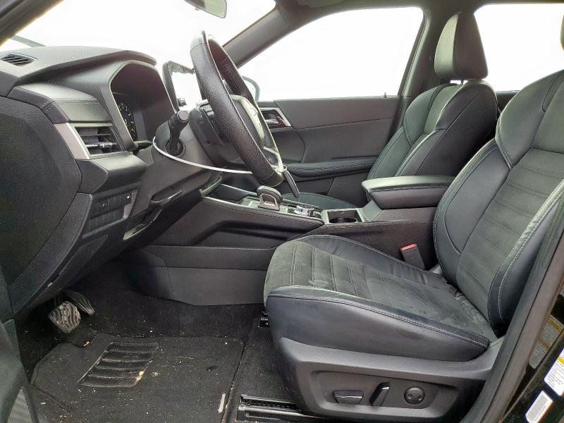 JA4J3UA85PZ048780 - 2023 MITSUBISHI OUTLANDER SE BLACK photo 7