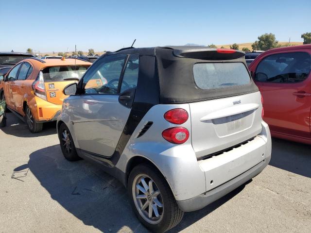 WMEEK31X18K149449 - 2008 SMART FORTWO PASSION SILVER photo 2