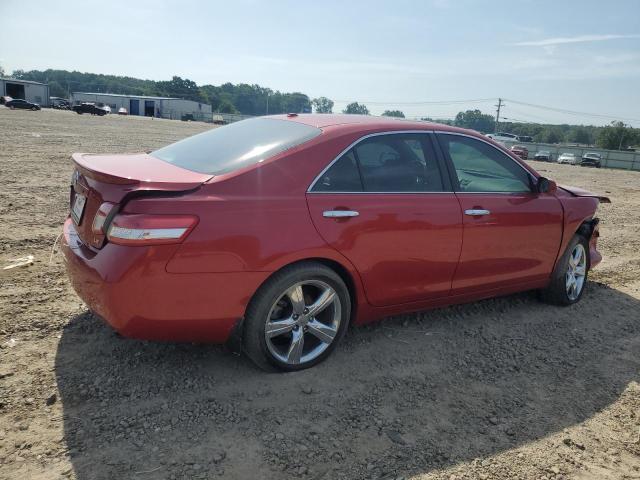 4T4BF3EKXBR196240 - 2011 TOYOTA CAMRY BASE RED photo 3