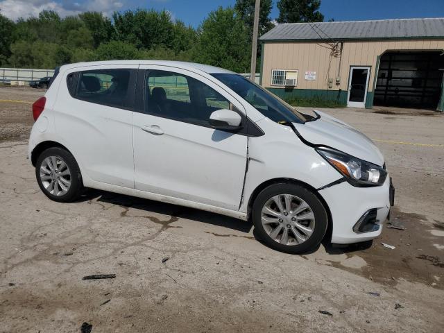 KL8CD6SA7JC482422 - 2018 CHEVROLET SPARK 1LT თეთრი ფოტო 4