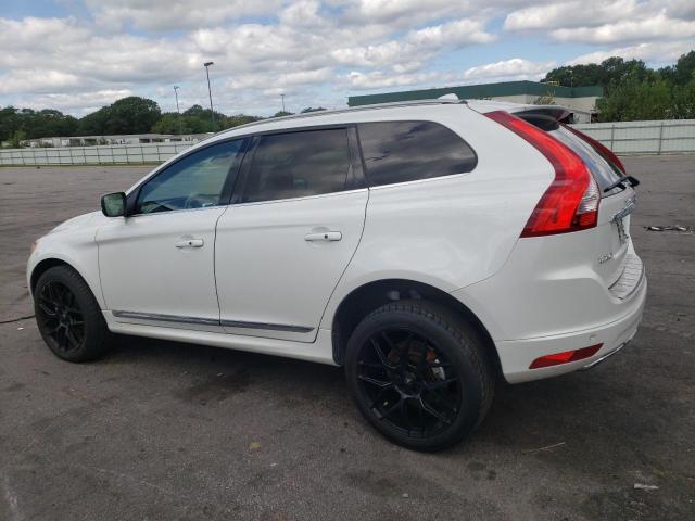 YV4902RM5F2653670 - 2015 VOLVO XC60 T6 PLATINUM WHITE photo 2