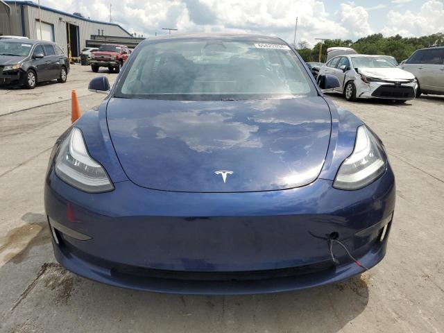 5YJ3E1EB8JF105323 - 2018 TESLA MODEL 3 BLUE photo 5