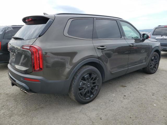 5XYP3DHC5NG226418 - 2022 KIA TELLURIDE EX BROWN photo 3