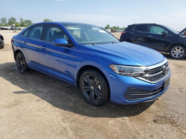 3VW7M7BUXPM050372 - 2023 VOLKSWAGEN JETTA SE BLUE photo 4