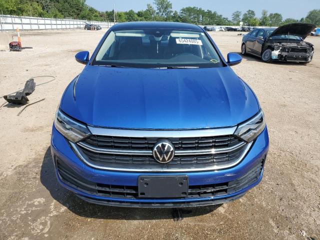 3VW7M7BUXPM050372 - 2023 VOLKSWAGEN JETTA SE BLUE photo 5