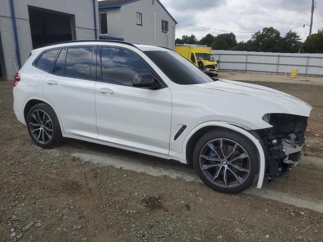 5UXTS3C59J0Y95682 - 2018 BMW X3 XDRIVEM40I Белый фото 4