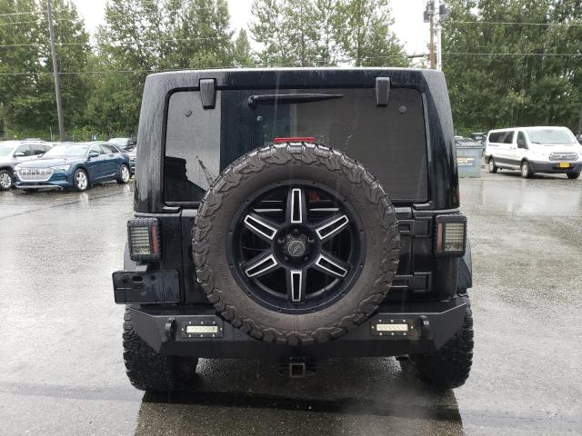 1J4HA7H13BL576408 - 2011 JEEP WRANGLER U JEEP 70TH ANNIVERSARY BLACK photo 6