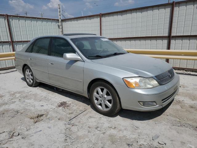 4T1BF28B1YU102674 - 2000 TOYOTA AVALON XL SILVER photo 4