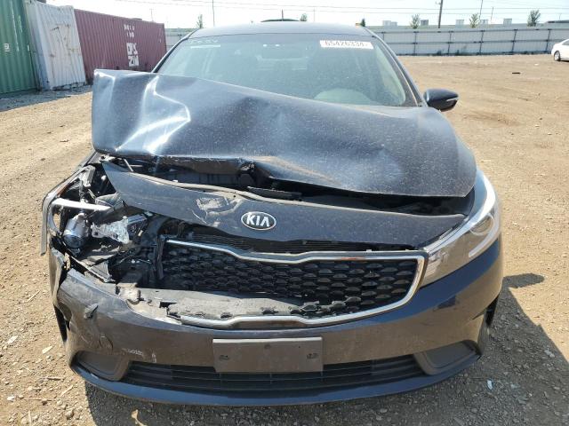 KNAFK5A88J5772690 - 2018 KIA FORTE LX BLACK photo 5