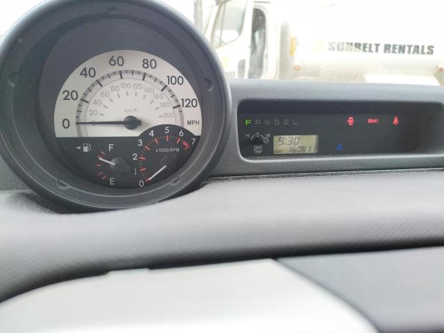 JTLKT324354018062 - 2005 TOYOTA SCION XB YELLOW photo 9