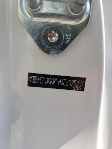 5TDKKRFHXES025237 - 2014 TOYOTA HIGHLANDER XLE WHITE photo 13