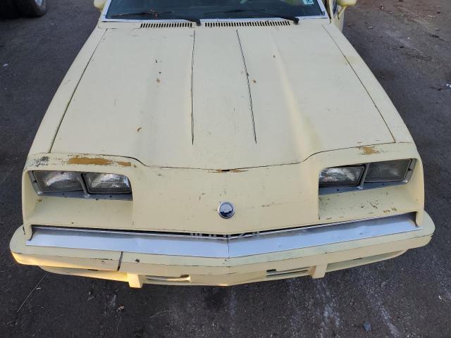 1R07A8U189201 - 1977 CHEVROLET COR MONZA YELLOW photo 11