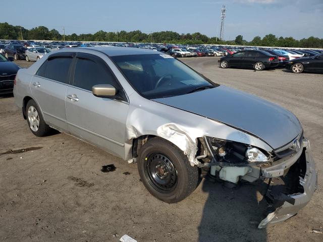 1HGCM56487A213230 - 2007 HONDA ACCORD LX SILVER photo 4