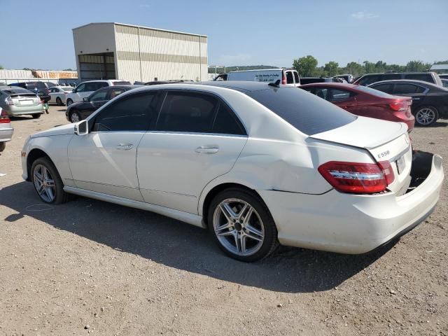 WDDHF9AB4BA328627 - 2011 MERCEDES-BENZ E 550 4MATIC WHITE photo 2