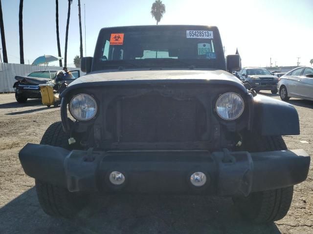 1J4GA7D18BL581752 - 2011 JEEP WRANGLER JEEP 70TH ANNIVERSARY BLACK photo 5