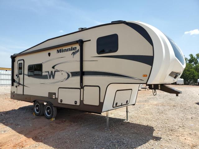 54CFM4S2XJ4022926 - 2018 WINNEBAGO TRAILER TWO TONE photo 1