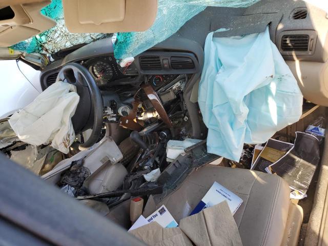 4S3BH675927632155 - 2002 SUBARU LEGACY OUTBACK AWP 白色 照片 8