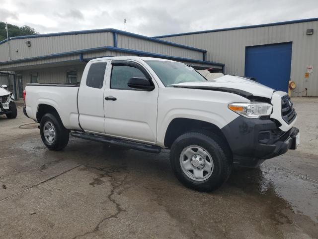 5TFSX5EN7KX068666 - 2019 TOYOTA TACOMA ACCESS CAB WHITE photo 4