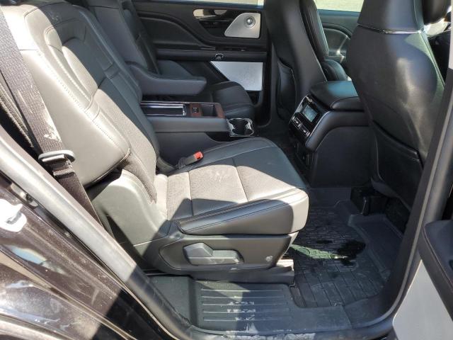 5LM5J7XC7NGL05773 - 2022 LINCOLN AVIATOR RESERVE BLACK photo 11