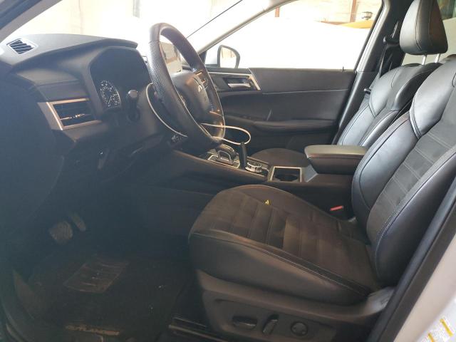 JA4J4UA88PZ034174 - 2023 MITSUBISHI OUTLANDER SE 白色 照片 7