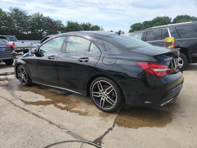 WDDSJ4GB2KN707438 - 2019 MERCEDES-BENZ CLA 250 4MATIC BLACK photo 2