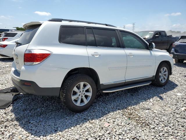 5TDZK3EH0DS116092 - 2013 TOYOTA HIGHLANDER BASE WHITE photo 3