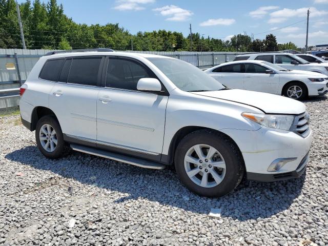 5TDZK3EH0DS116092 - 2013 TOYOTA HIGHLANDER BASE WHITE photo 4