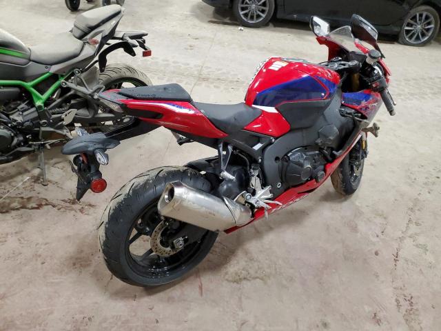 JH2SC7752NK500447 - 2022 HONDA CBR1000 RA RED photo 4