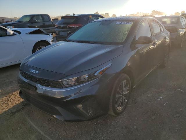 3KPF24AD2PE549021 - 2023 KIA FORTE LX GRAY photo 1