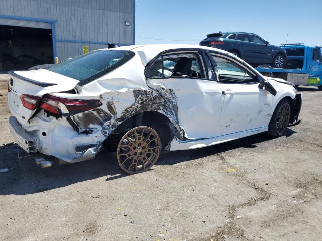 4T1G11AK9RU190917 - 2024 TOYOTA CAMRY SE NIGHT SHADE WHITE photo 3