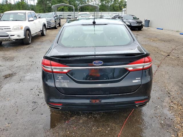 3FA6P0T90JR189496 - 2018 FORD FUSION SE BLACK photo 6