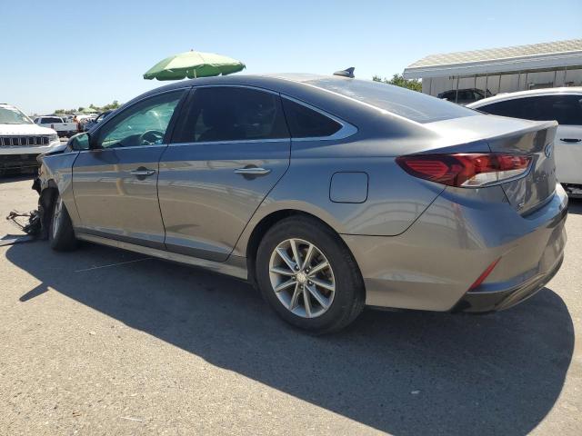 5NPE24AF0KH739014 - 2019 HYUNDAI SONATA SE SILVER photo 2