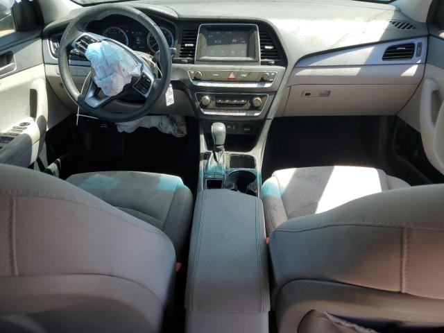 5NPE24AF0KH739014 - 2019 HYUNDAI SONATA SE SILVER photo 8