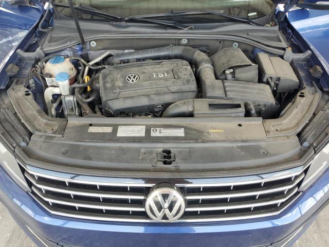 1VWBT7A33HC068124 - 2017 VOLKSWAGEN PASSAT SE BLUE photo 11