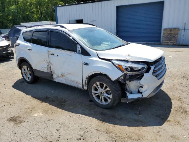 1FMCU0GD3JUA74979 - 2018 FORD ESCAPE SE თეთრი ფოტო 4