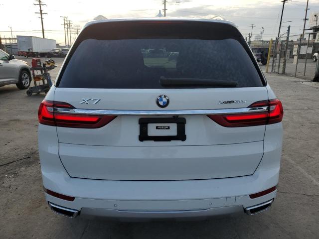 5UXCX4C54KLS38649 - 2019 BMW X7 XDRIVE50I WHITE photo 6