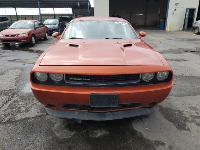 2B3CJ4DG2BH564998 - 2011 DODGE CHALLENGER ORANGE photo 5