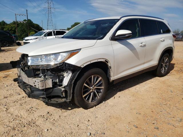 2019 TOYOTA HIGHLANDER SE, 