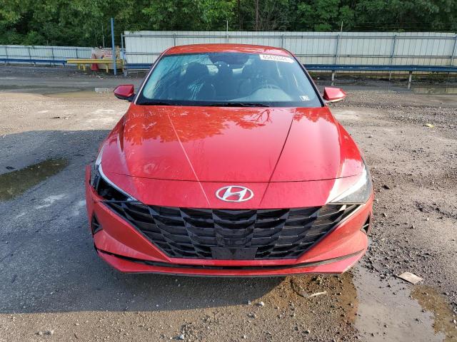 5NPLS4AG8PH108874 - 2023 HYUNDAI ELANTRA SEL RED photo 5