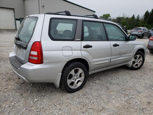 JF1SG65644H761485 - 2004 SUBARU FORESTER 2.5XS Серебристый фото 3