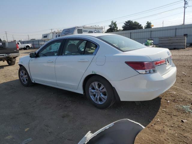 1HGCP2F43BA087843 - 2011 HONDA ACCORD LXP WHITE photo 2