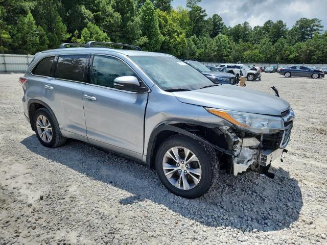 5TDJKRFH8FS166921 - 2015 TOYOTA HIGHLANDER XLE SILVER photo 4